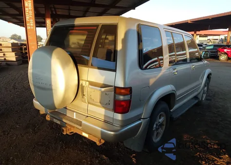 1998 Isuzu Trooper S z USA, uszkodzony, nr VIN JACDJ58X1W7918397